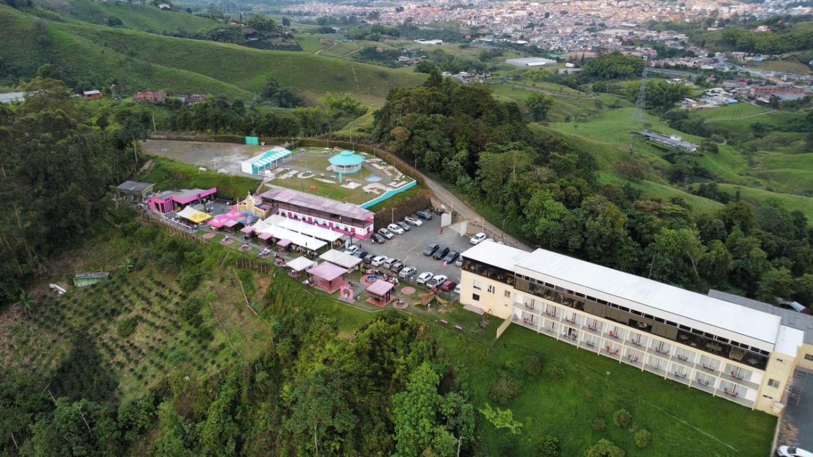 Hotel Entre Lomas Santa Rosa de Cabal Exterior foto